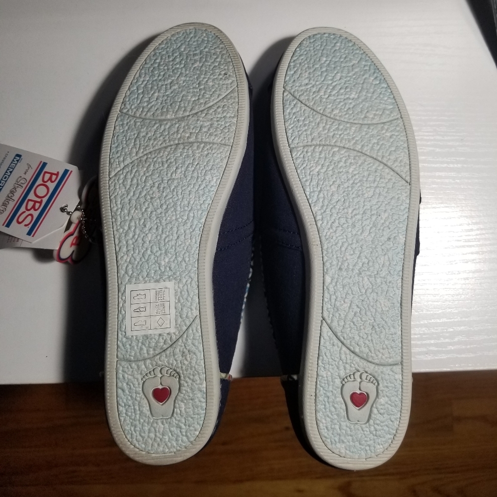 BOBS - Picture 2 of 5